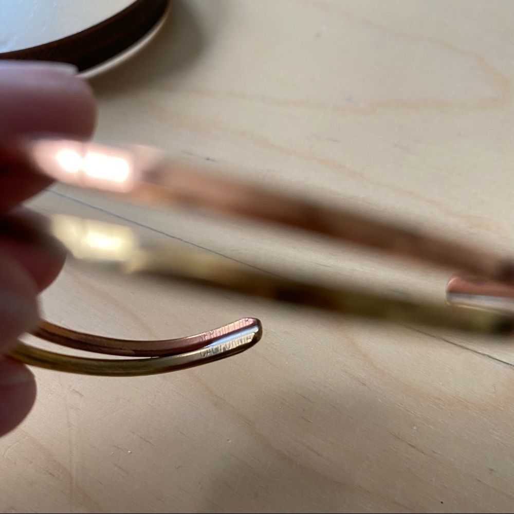Sergio Lub Wave Cuff Bracelet Gold Copper Brass - Picture 7 of 9